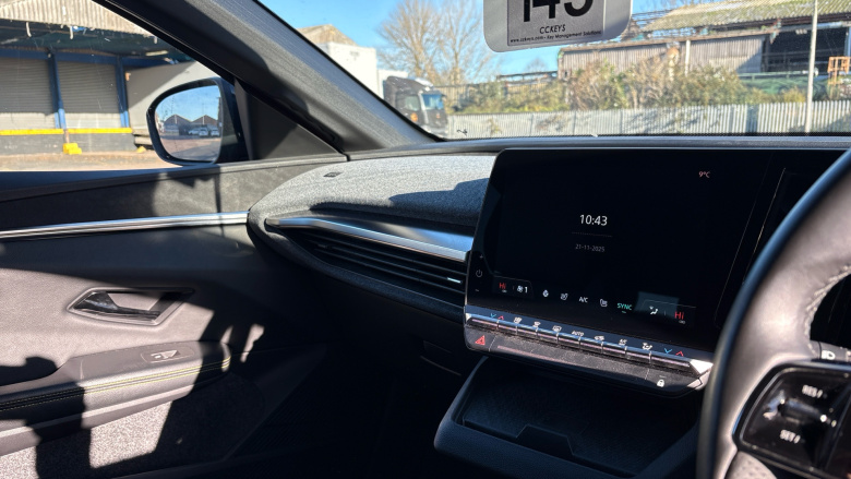 Renault Megane E-Tech EV60 160kW Techno+ 60kWh Optimum Charge 5dr Auto Electric Hatchback